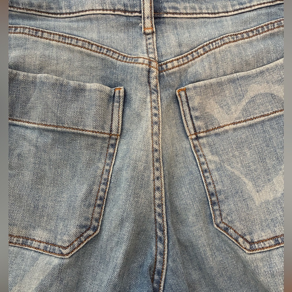 Kenna Mid-Rise Heritage Barrel Jeans - HEART edition by Pilcro. size 27 - Picture 13 of 14